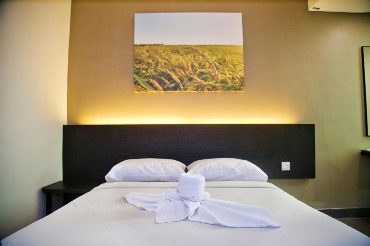 Padi Padi Hotel Kangar Extérieur photo